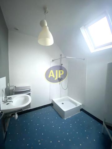 Location appartement Guemene Penfao : 363 € - AJP By Marie