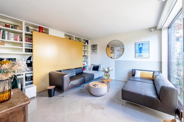 Magnifique triplex rénové de 127m2 avec 4 chambres, au calme et sans vis à vis!