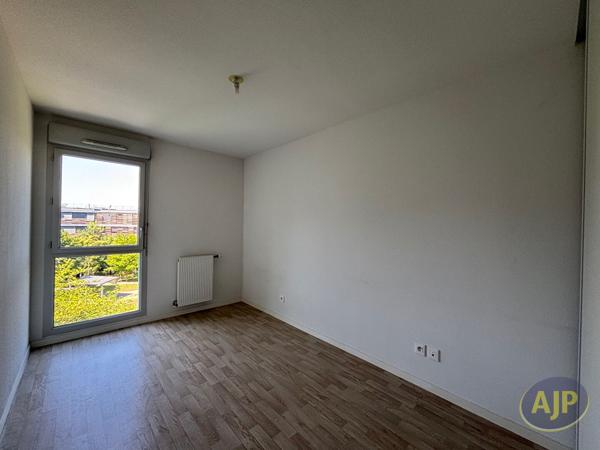 Appartement à louer Cenon : 3 pièces, 57m² avec 2 chambre(s) à 940€ - AJP Immobilier Bordeaux Chartrons