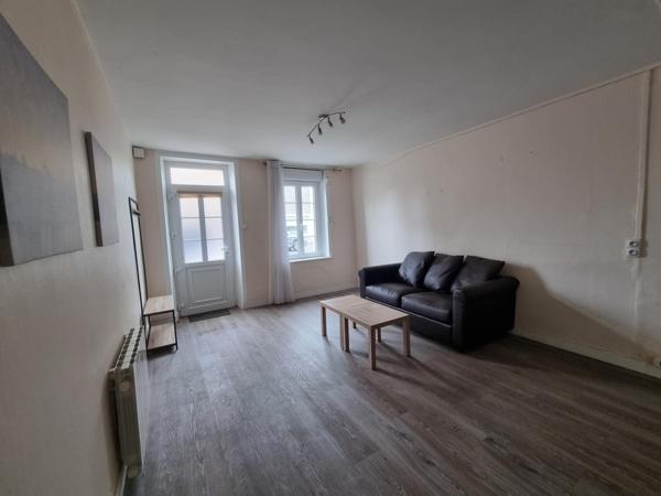 Maison 101m2 avec fort potentiel à Isigny-sur-Mer