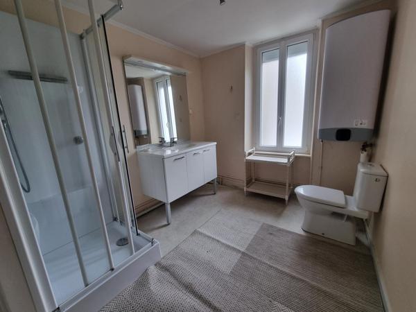 Maison 101m2 avec fort potentiel à Isigny-sur-Mer