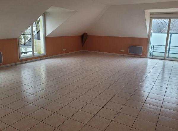 Appartement à vendre 6 pièces LA CHAPELLE SUR ERDRE (44)