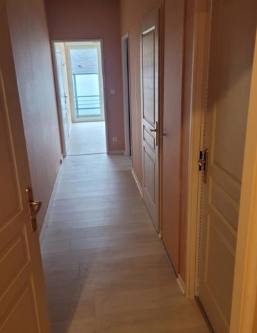 Appartement à vendre 6 pièces LA CHAPELLE SUR ERDRE (44)