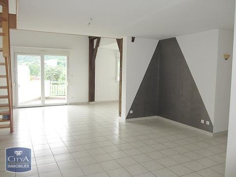 Appartement à louer 6 pièces 144.69m²