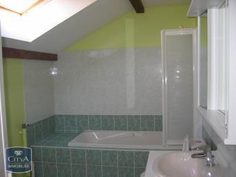 Appartement à louer 6 pièces 144.69m²