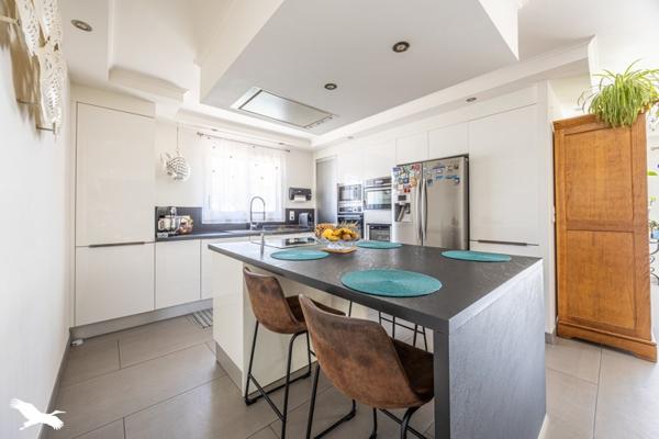 Maison à vendre |  Angoulins |  6 pièces | 145 m²