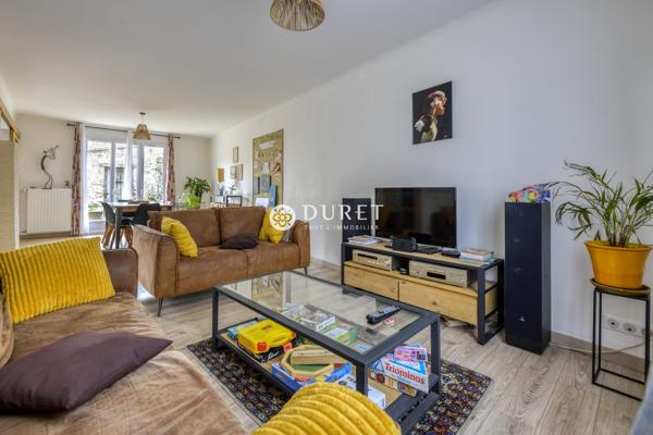 MAISON FAMILIALE EN PLEIN COEUR DE CUGAND