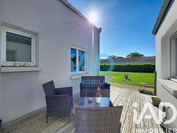 Maison à vendre 8 pièces 171 m² Villiers-en-Plaine