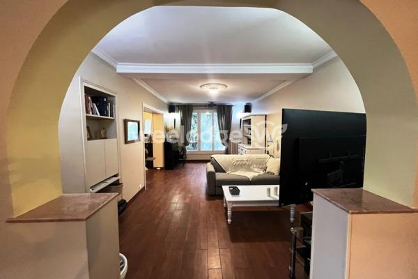 Maison à vendre 10 pièces de 173 m² à Bry-sur-Marne
