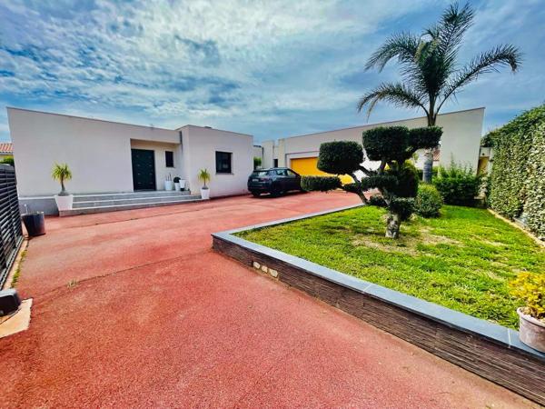 Vaste villa T5 d'architecte en plain pied