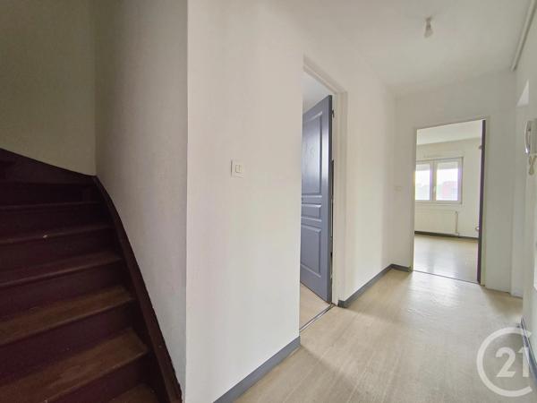 Appartement F4/5 à vendre  4 pièces - 90 m 2   HOENHEIM  - 67