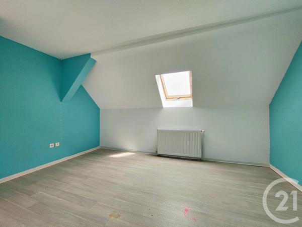 Appartement F4/5 à vendre  4 pièces - 90 m 2   HOENHEIM  - 67