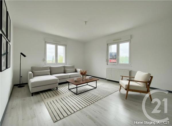 Appartement F4/5 à vendre  4 pièces - 90 m 2   HOENHEIM  - 67