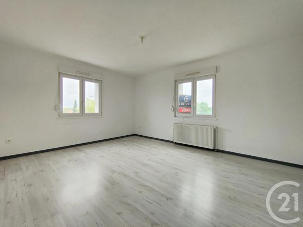 Appartement F4/5 à vendre  4 pièces - 90 m 2   HOENHEIM  - 67