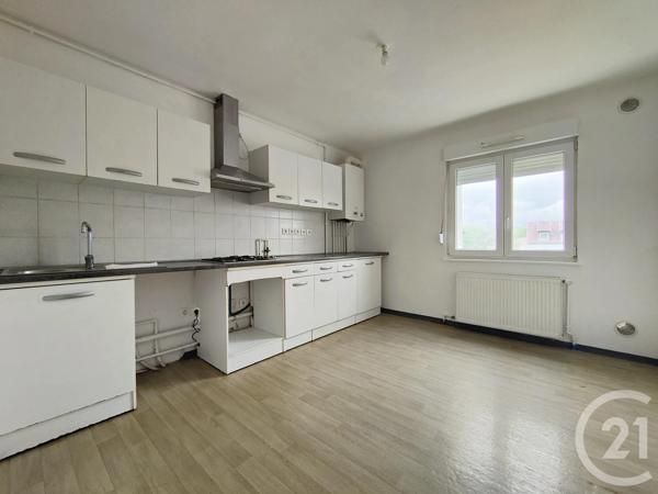 Appartement F4/5 à vendre  4 pièces - 90 m 2   HOENHEIM  - 67