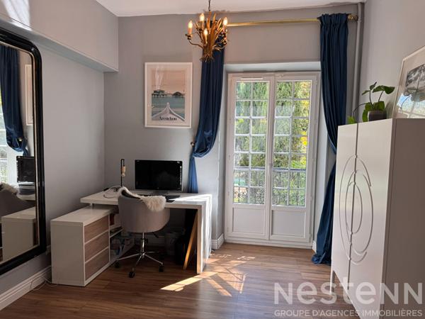 Maison de caractère du XIXe siècle avec authenticité préservée piscine chauffée et terrain arboré à 10 minutes de Carcassonne