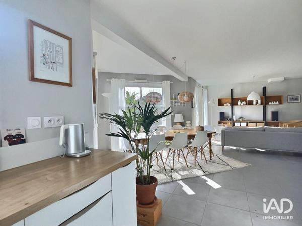 Maison à vendre 8 pièces 150 m² Louannec