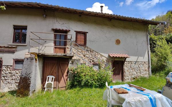 Maison à vendre    1 pièce • 134 m2 Claveisolles