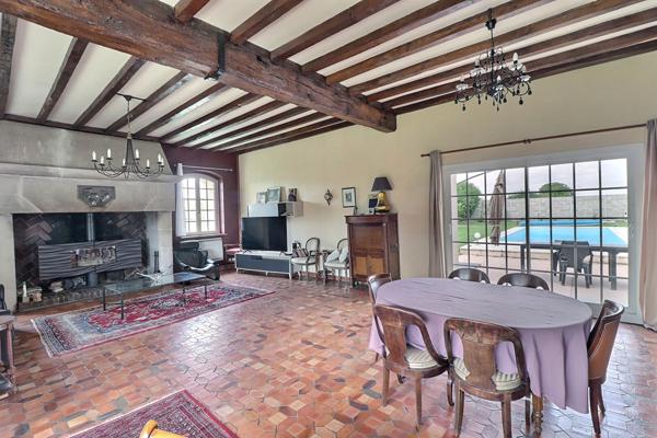 Maison 10 pièces 280 m2