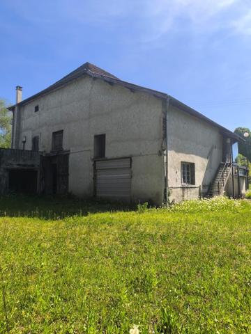À vendre - Maison ancienne, 5 pièces située à Les Abrets en Dauphiné (38490)