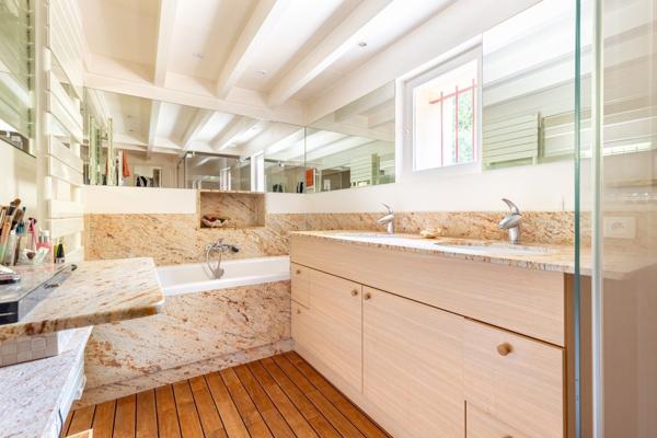 Vente Maison de luxe Bordeaux 7 Pièces 280 m²