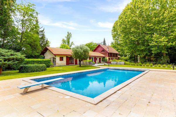 Vente Maison de luxe Bordeaux 7 Pièces 280 m²