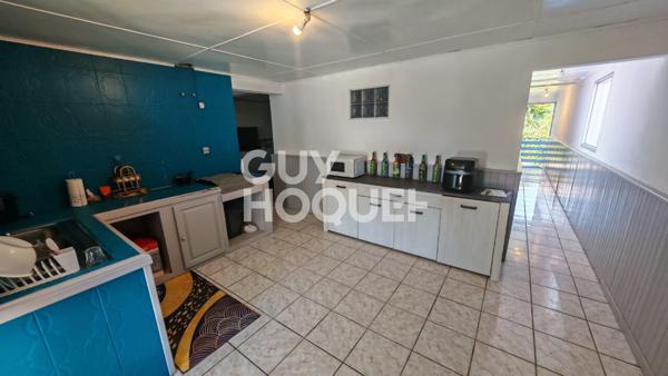 Maison 8 pièces 233.83 m2