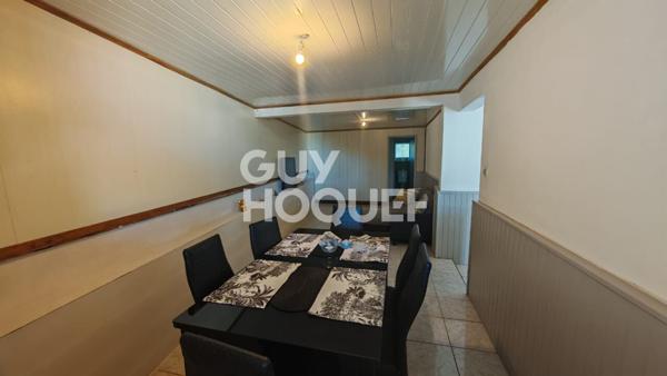 Maison 8 pièces 233.83 m2