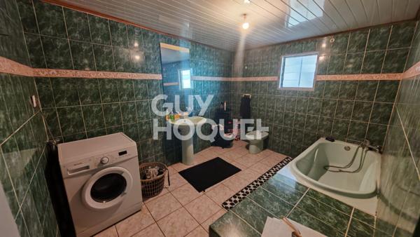 Maison 8 pièces 233.83 m2