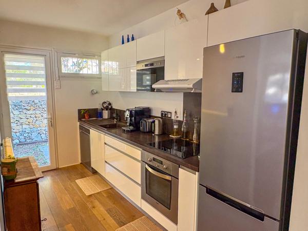 Pélissanne (13330) Maison coup de coeur de plain pied au calme