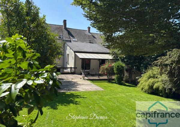 🌿 EXCLUSIVITÉ – Maison semi-mitoyenne 228 m2 -13 pièces -avec possibilité de semi plain-pied ou local professionnel – Jardin – Centre-ville d'Hirson (02500)