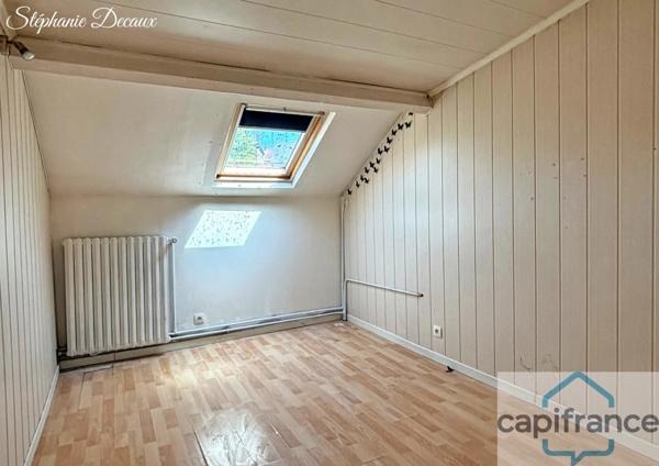 🌿 EXCLUSIVITÉ – Maison semi-mitoyenne 228 m2 -13 pièces -avec possibilité de semi plain-pied ou local professionnel – Jardin – Centre-ville d'Hirson (02500)