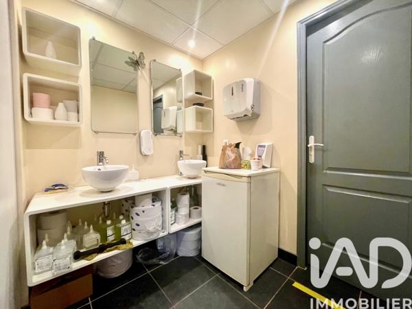 Murs commerciaux  à vendre 173,37 m² Grenoble