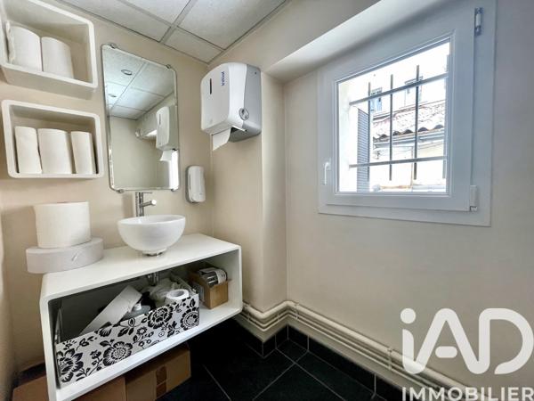 Murs commerciaux  à vendre 173,37 m² Grenoble
