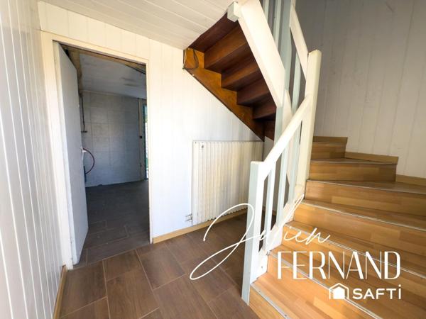 Maison de ville sur 3 niveaux avec garage & jardin