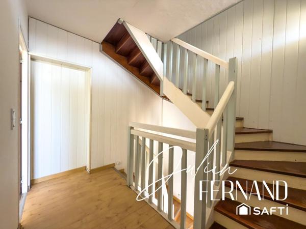 Maison de ville sur 3 niveaux avec garage & jardin