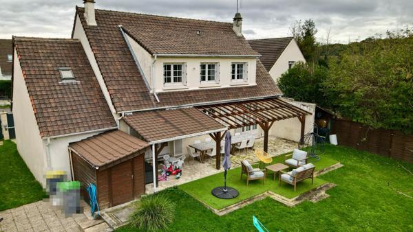 MAISON AVEC 4 CHAMBRES A CHAUMONTEL