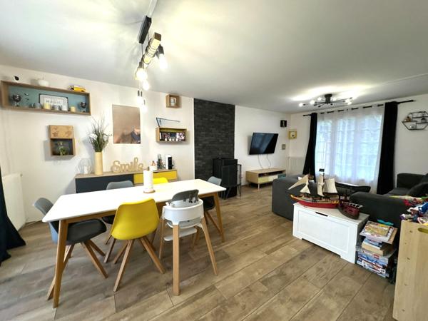 MAISON AVEC 4 CHAMBRES A CHAUMONTEL