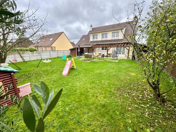 MAISON AVEC 4 CHAMBRES A CHAUMONTEL