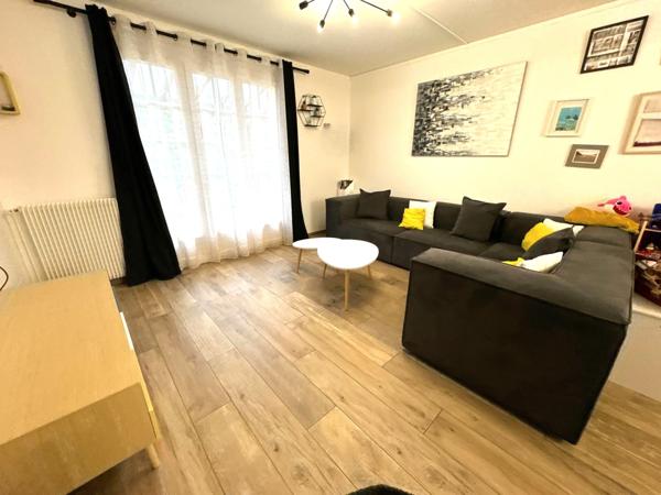 MAISON AVEC 4 CHAMBRES A CHAUMONTEL