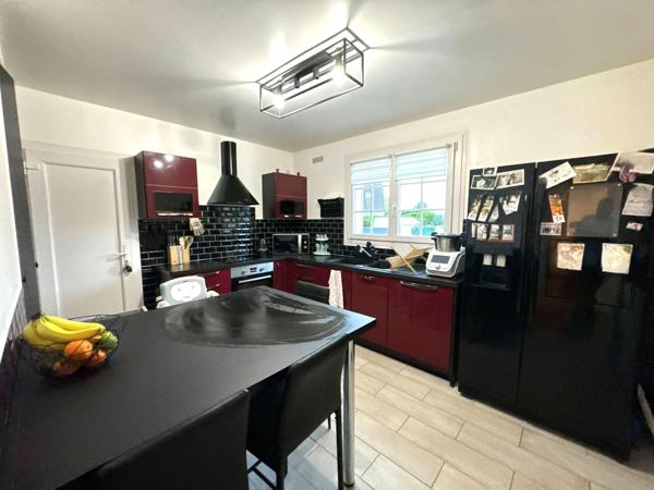 MAISON AVEC 4 CHAMBRES A CHAUMONTEL