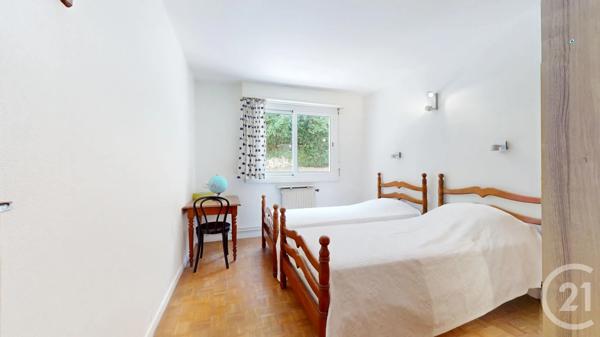 Appartement F4 à vendre  4 pièces - 101,50 m 2   CIBOURE  - 64