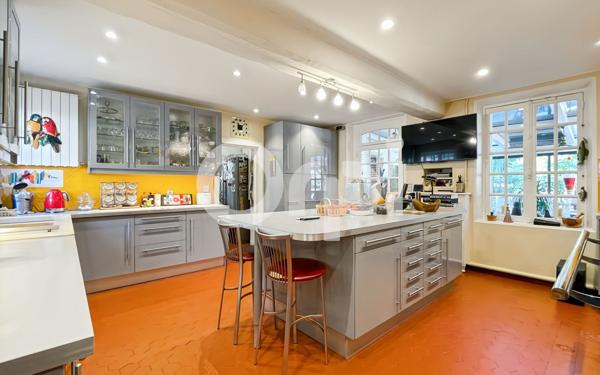 Maison à vendre    7 pièces •  Évreux