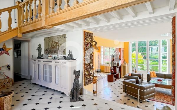 Maison à vendre    7 pièces •  Évreux
