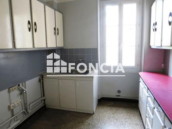 Location Appartement 3 pièces 69.51 m² - 68 AVENUE VICTOR HUGO Dijon 21000