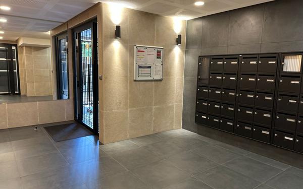 Appartement à louer    2 pièces •  Gagny