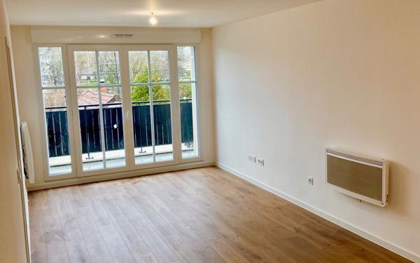 Appartement à louer    2 pièces •  Gagny