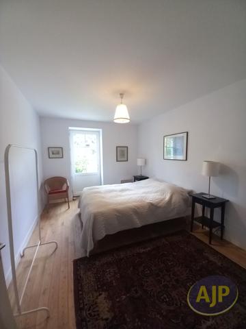 Location appartement Saint Yzans De Medoc : 900 € - AJP Lesparre Immobilier