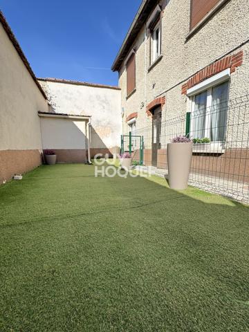 REIMS - SECTEUR CLAIRMARAIS - MEUBLÉ À LOUER - Appartement meublé de type 2 avec cour privative