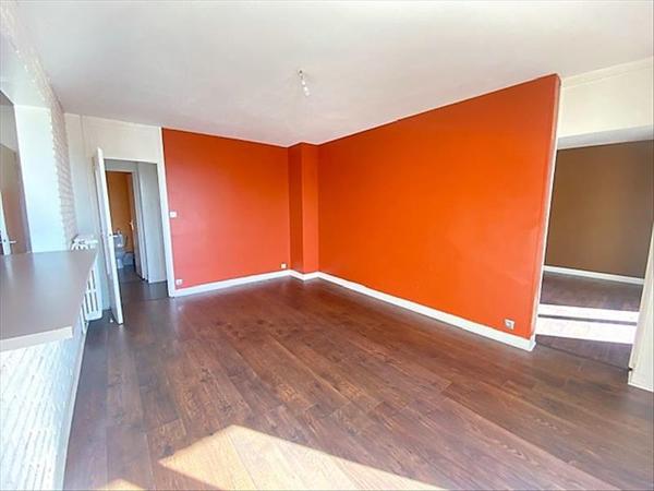 Appartement à louer 832 € CC TOULOUSE 4 p 72 m² DPE E